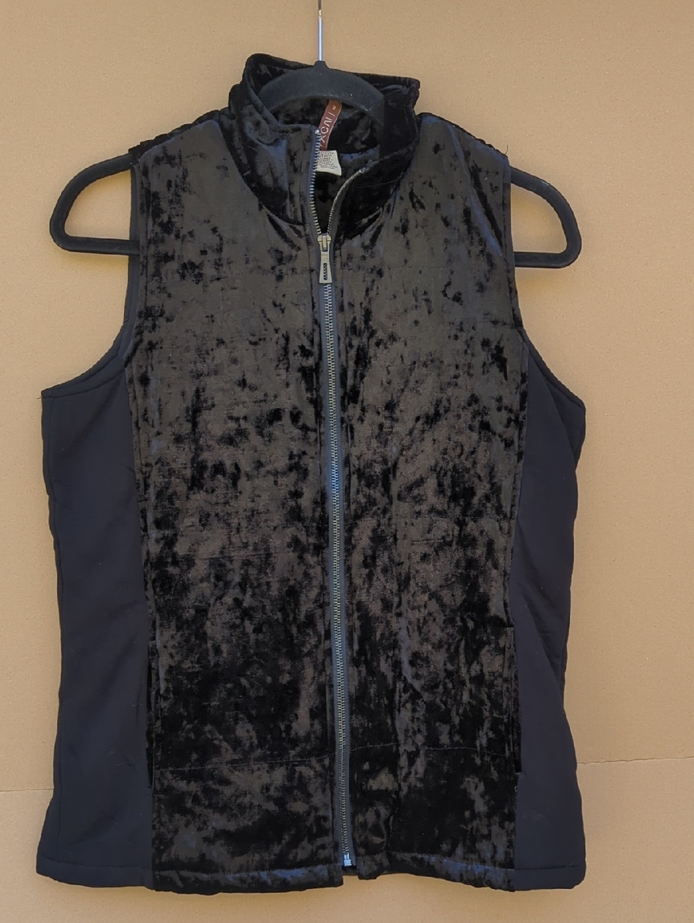 XCVI Women's Velvet Vest Black Small High Neck Casual Soft Thick Pockets Zip Up